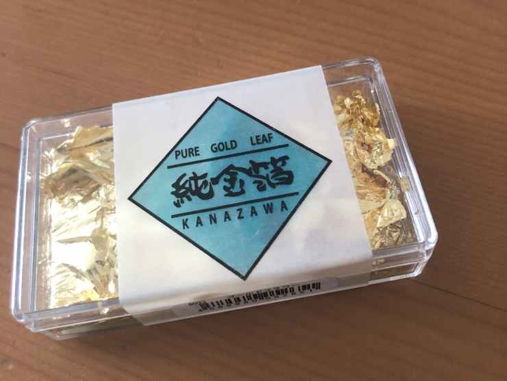 純金箔。PURE GOLD LEAFの見本画像。青ラベル